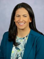 alisha ozmeral headshot