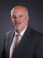 doug leonardo headshot