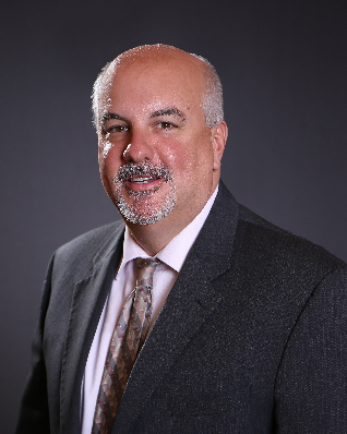doug leonardo headshot