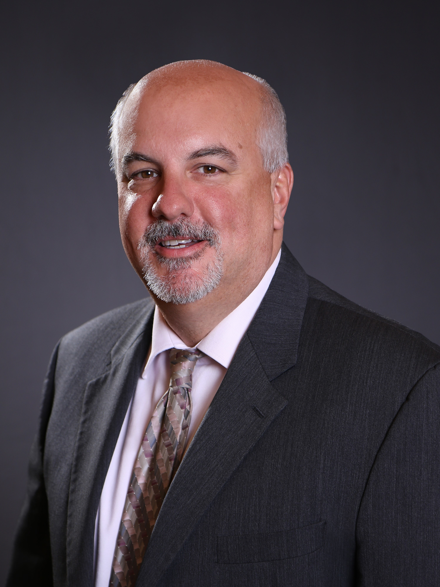 doug leonardo headshot