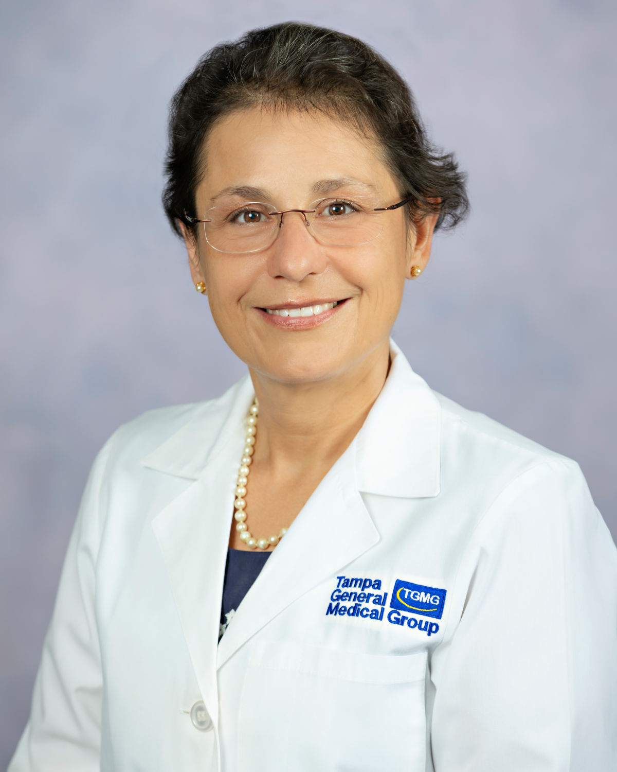 ioana dumitru md facc headshot