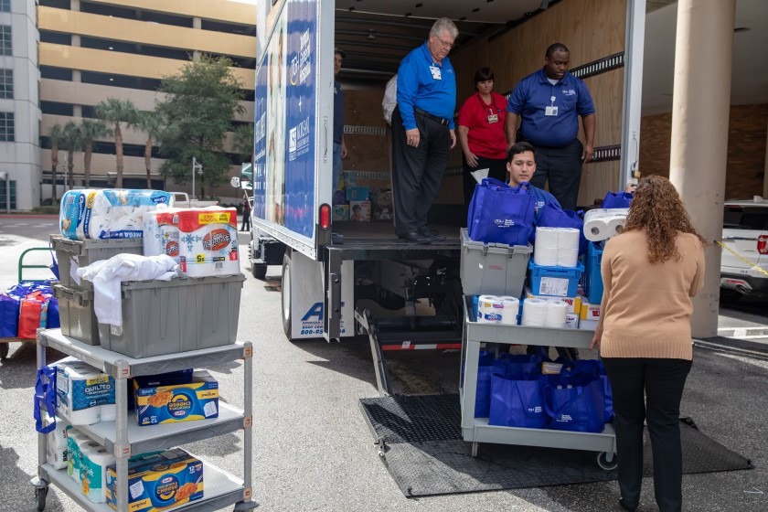 20190124_tgh_shutdown_donation-2822